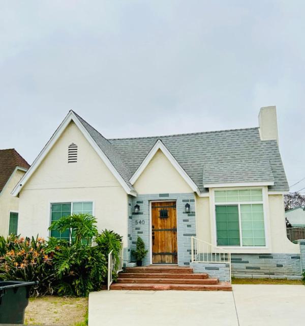 Gated Contemporary 3 Bedroom - 2 Bathroom Home In South La Plus Parking Los Angeles Buitenkant foto
